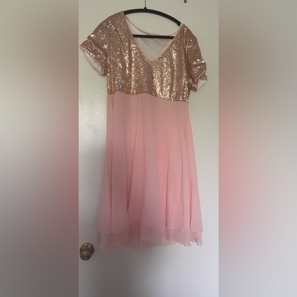 Pink and gold party dress!